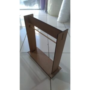 Arara de MDF